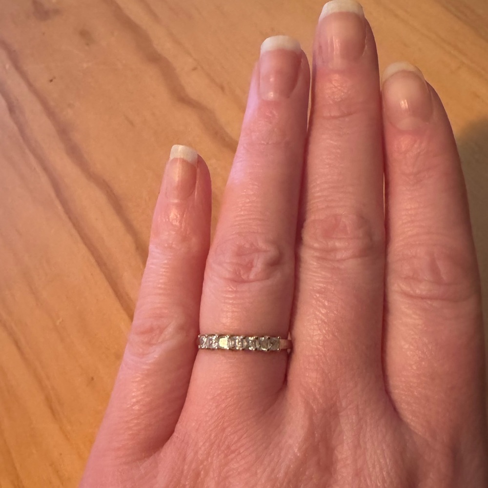 Beautiful White gold CZ ring